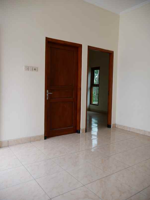 dijual rumah baru siap kpr dekat smp negeri 4 kalasan