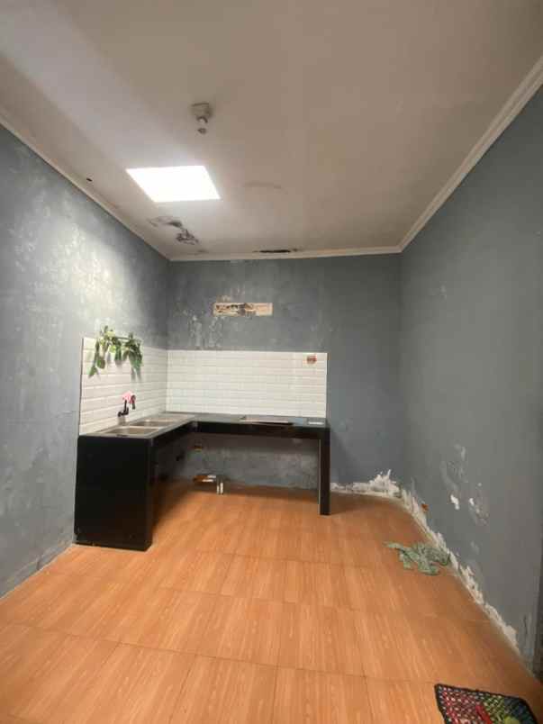 dijual rumah bedahan sawangan depok