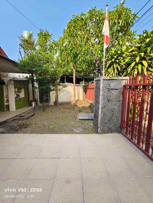 dijual rumah bendul merisi