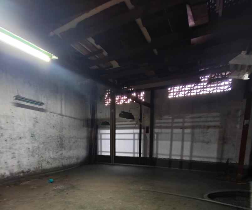 dijual rumah bendul merisi