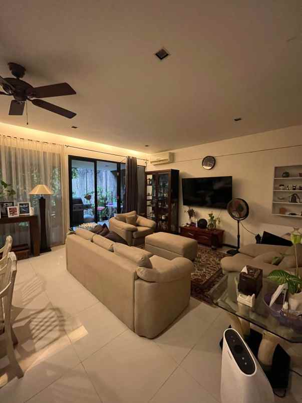 dijual rumah bintaro pesanggrahan