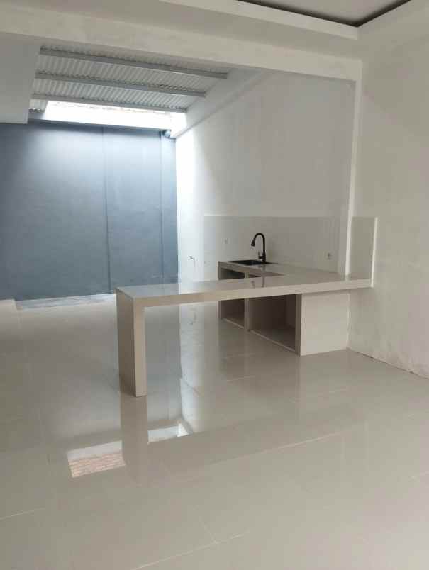dijual rumah bukit golf riverside cibubur