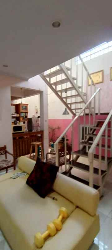 dijual rumah bukit permai cibubur