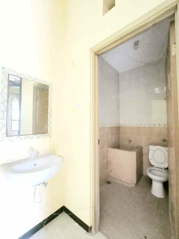 dijual rumah bumi marina emas