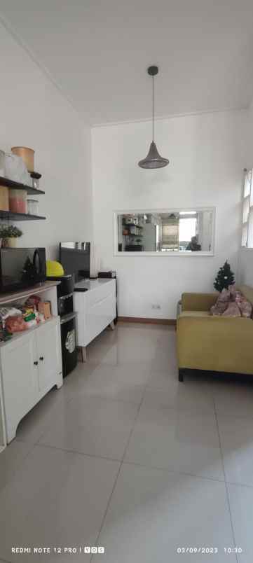 dijual rumah bunisari antapani bandung