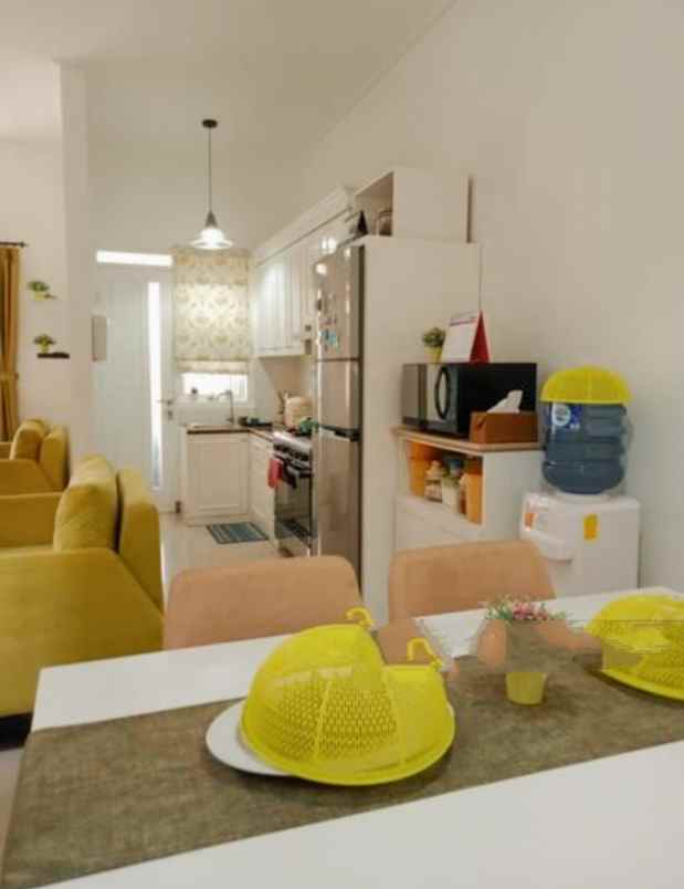 dijual rumah bunisari antapani bandung