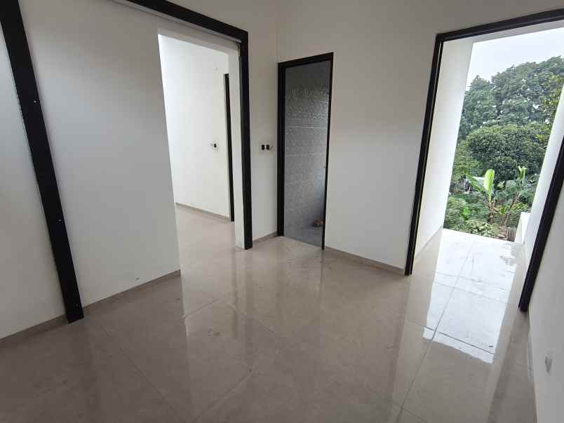 dijual rumah cihanjuang cibaligo