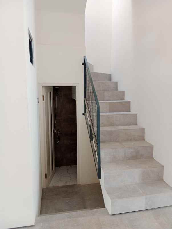 dijual rumah cinangka sawangan depok