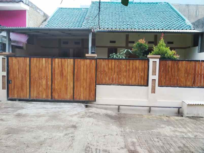 dijual rumah cipageran cimahi