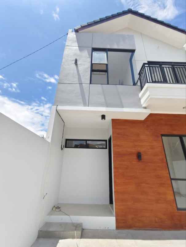 dijual rumah cipageran cimahi