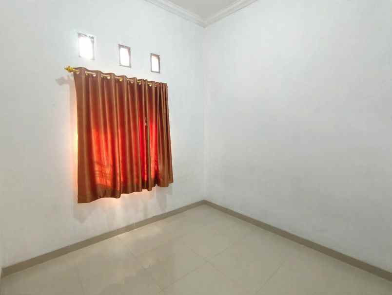 dijual rumah cipayung jakarta timur