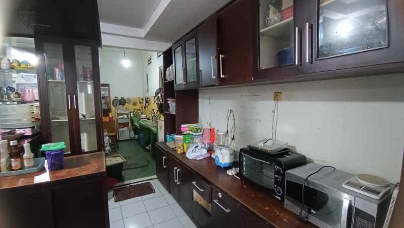 dijual rumah ciputat tangerang selatan