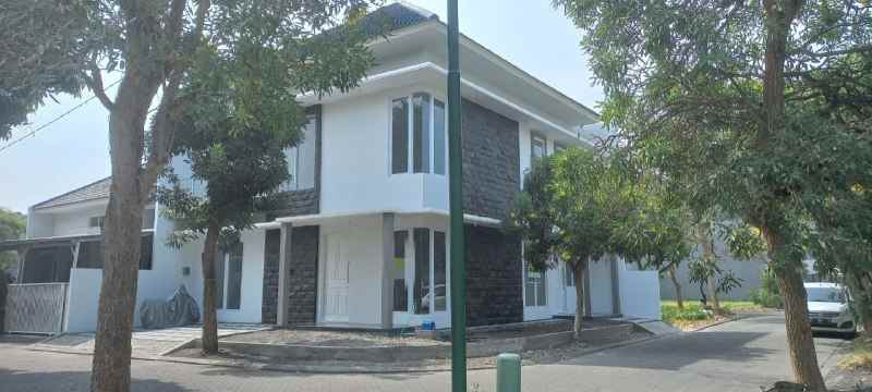 dijual rumah citraland bukit palma