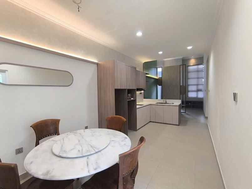 dijual rumah cluster aquatic garden