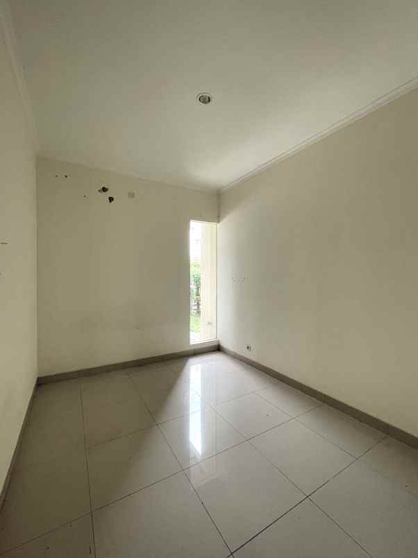 dijual rumah cluster arana alindra kota