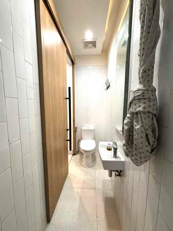 dijual rumah cluster asera nishi