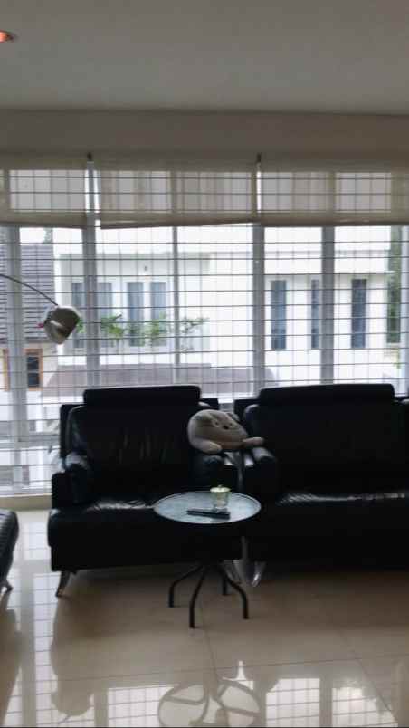 dijual rumah cluster bukit dago utara