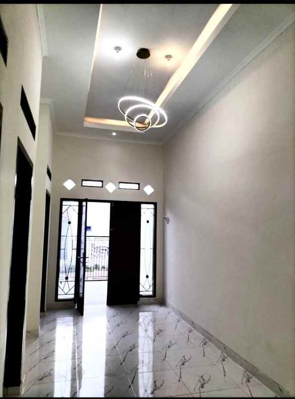 dijual rumah cluster cendrawasih pondok