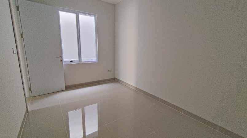 dijual rumah cluster eropa sedayu city