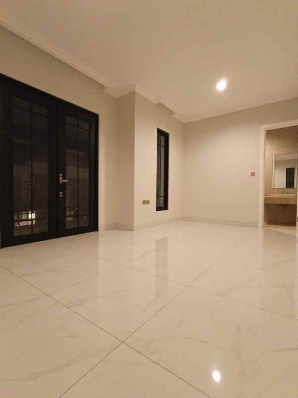 dijual rumah cluster jasmia summarecon