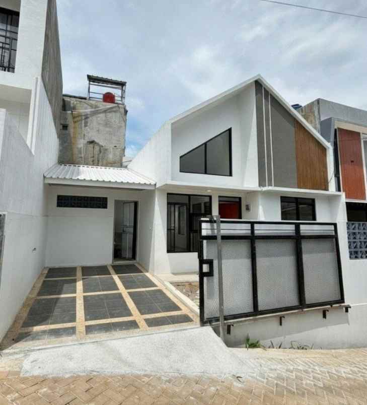 dijual rumah cluster jatihandap