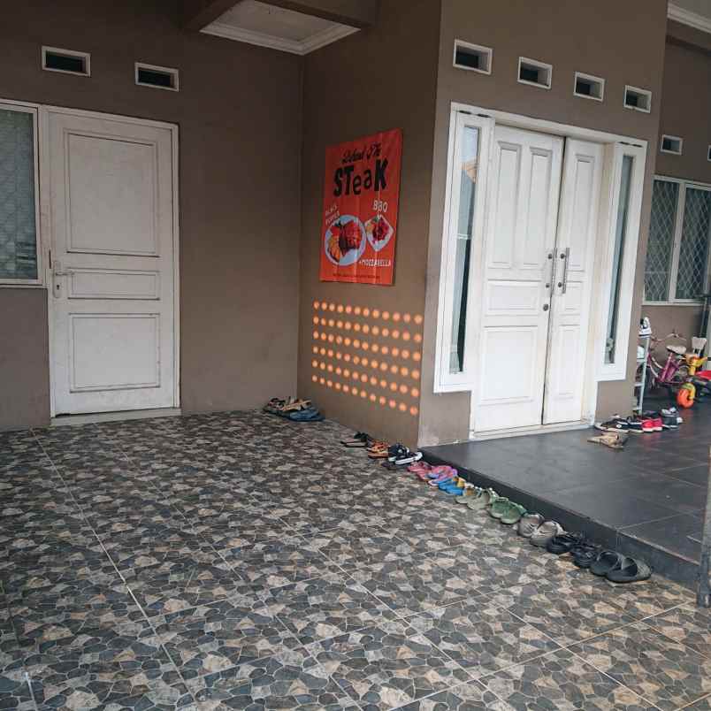 dijual rumah cluster kiwi graha raya