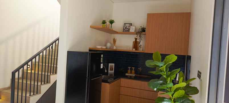 dijual rumah cluster modern minimalis nan luas