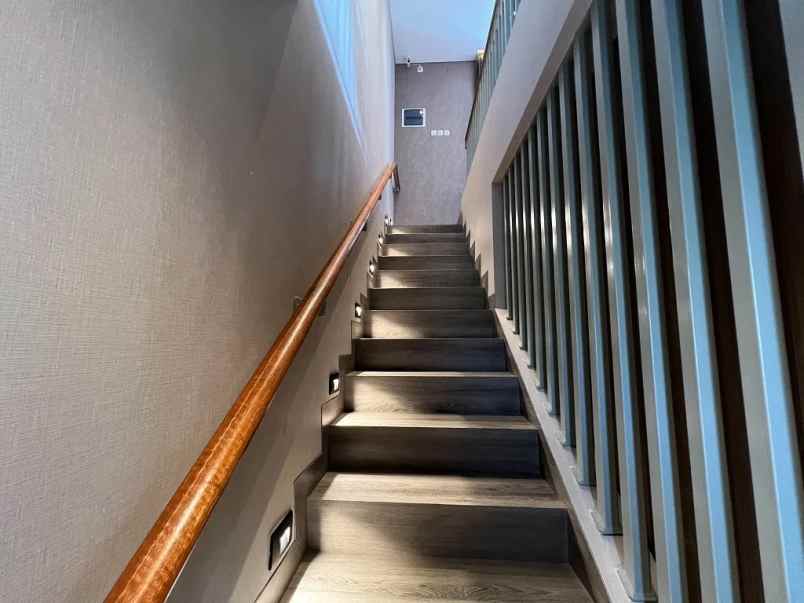 dijual rumah cluster nismara hi harapan