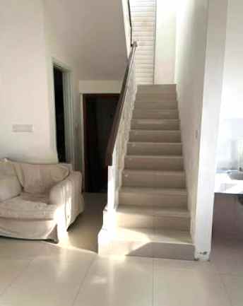 dijual rumah cluster thames jgc jakarta