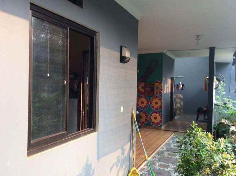 dijual rumah curug pondok kelapa duren