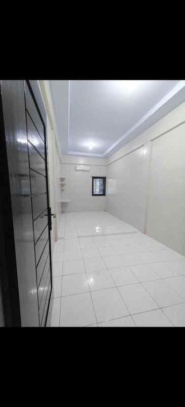 dijual rumah daerah krakatau komplek