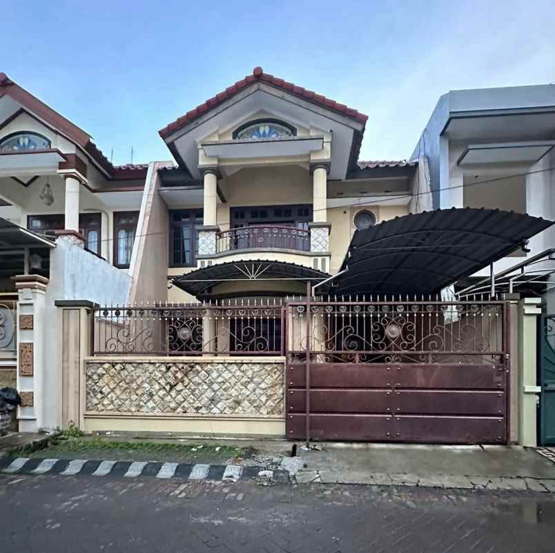 dijual rumah dharmahusada mas