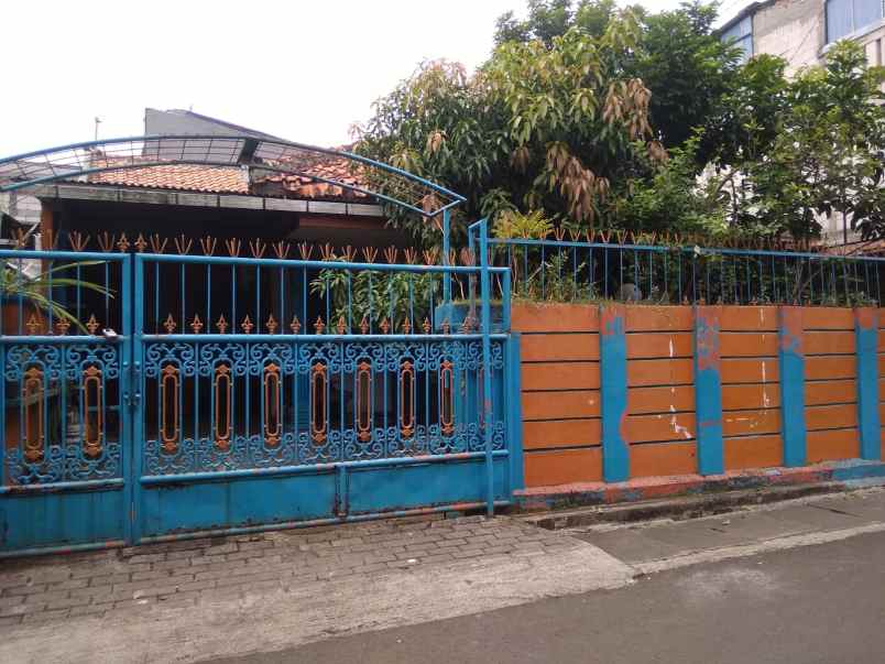 dijual rumah di bintaro pesanggrahan jakarta selatan