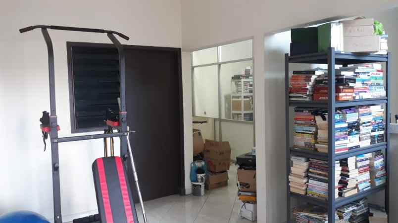 dijual rumah di bukit megah bukit sari semarang