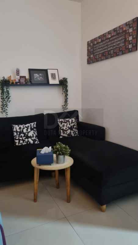 dijual rumah di karawaci tangerang