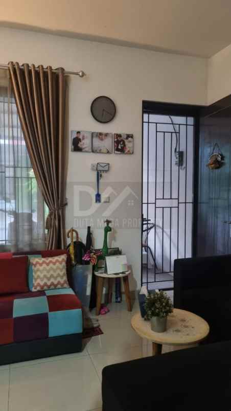 dijual rumah di karawaci tangerang