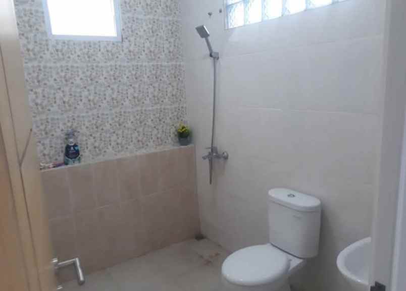 dijual rumah di komplek padasuka park kota bandung