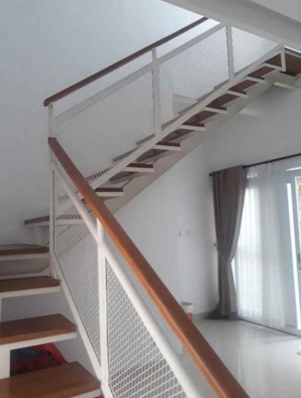 dijual rumah di komplek padasuka park kota bandung