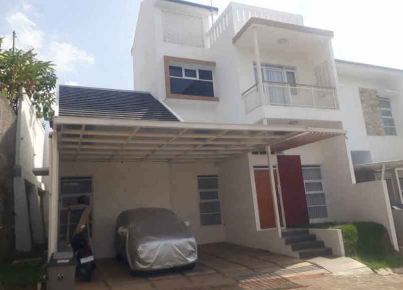 dijual rumah di komplek padasuka park kota bandung