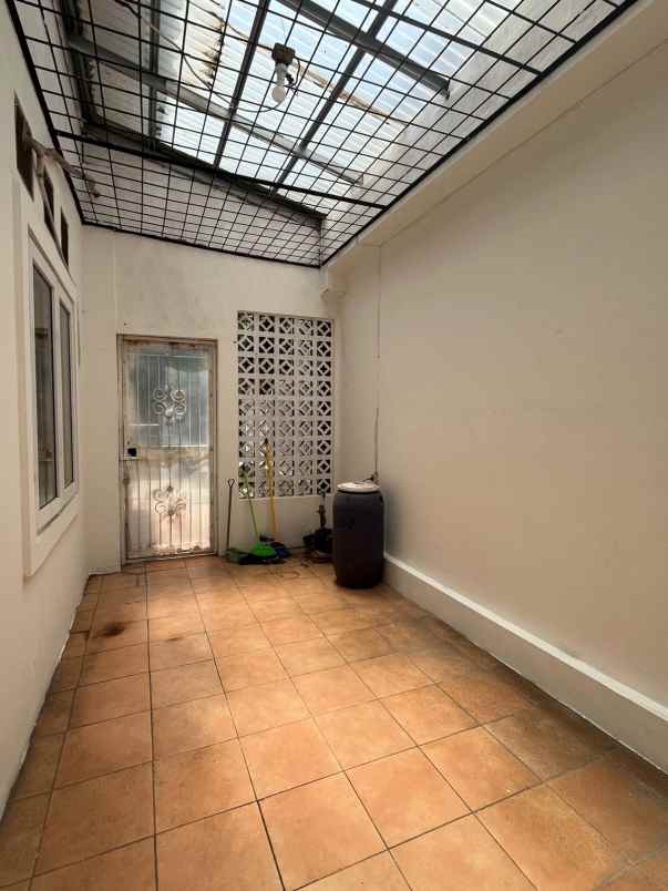 dijual rumah di taman kenari nusantara cibubur