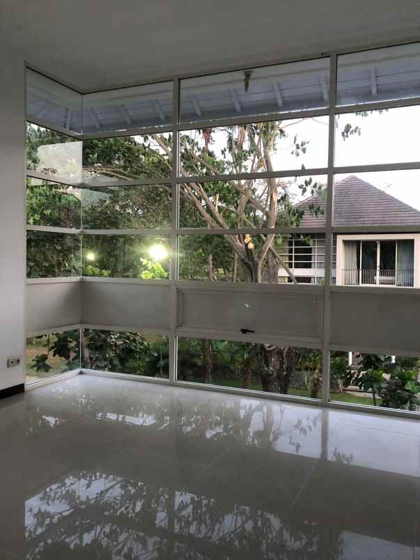 dijual rumah diamond hill citraland