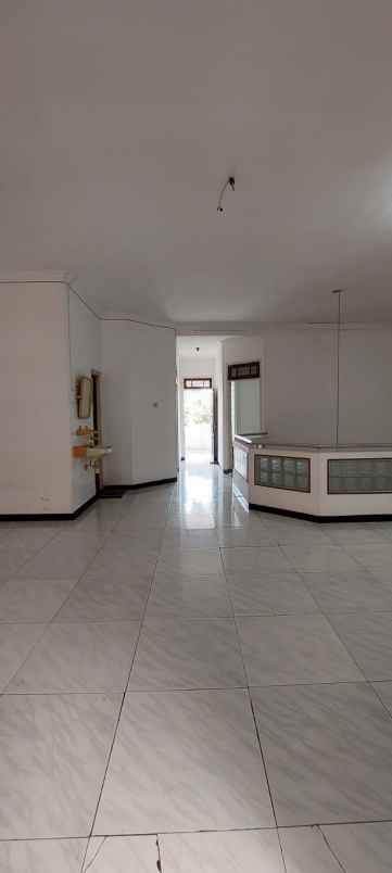 dijual rumah dijual rumah di jl barata