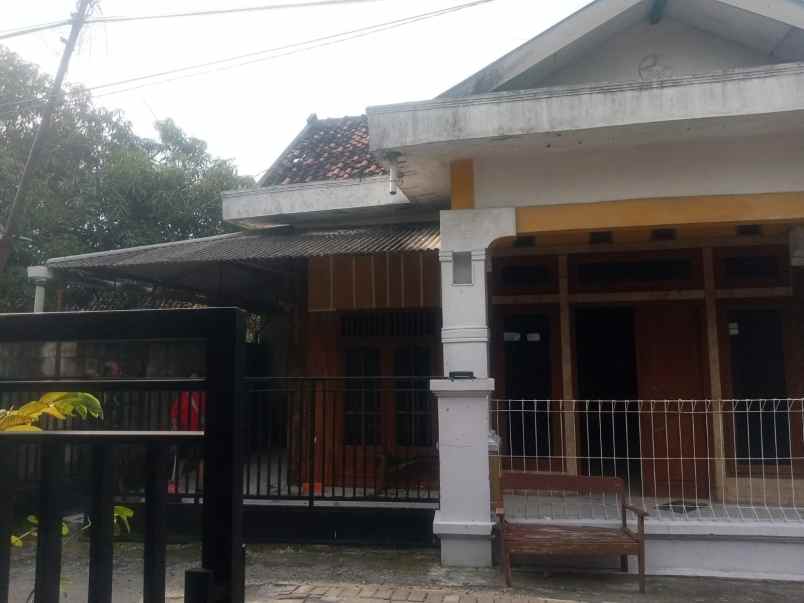 dijual rumah dijual rumah di jl rsu