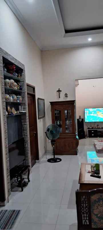 dijual rumah dijual rumah dianggrek
