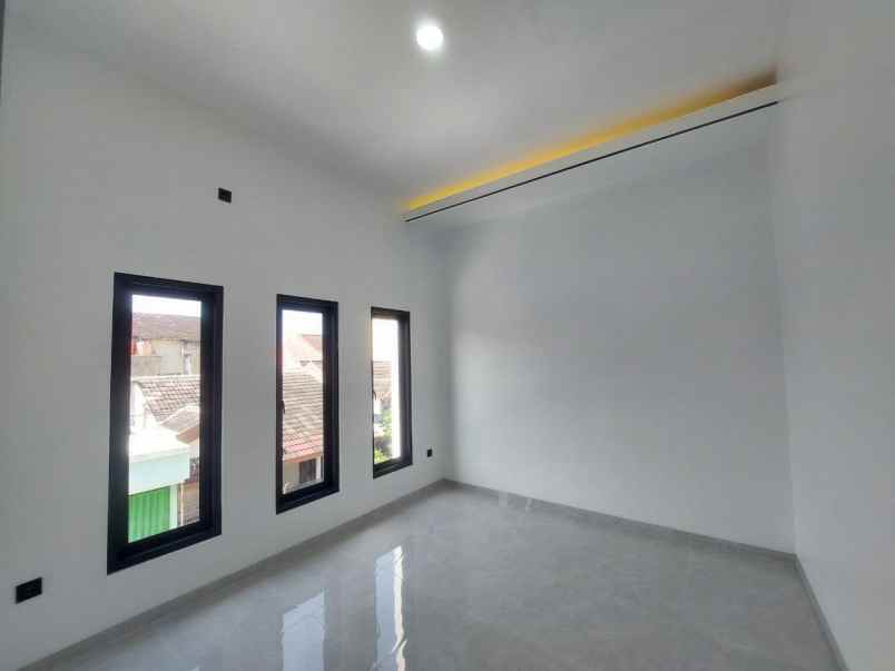 dijual rumah fajar indah baturan