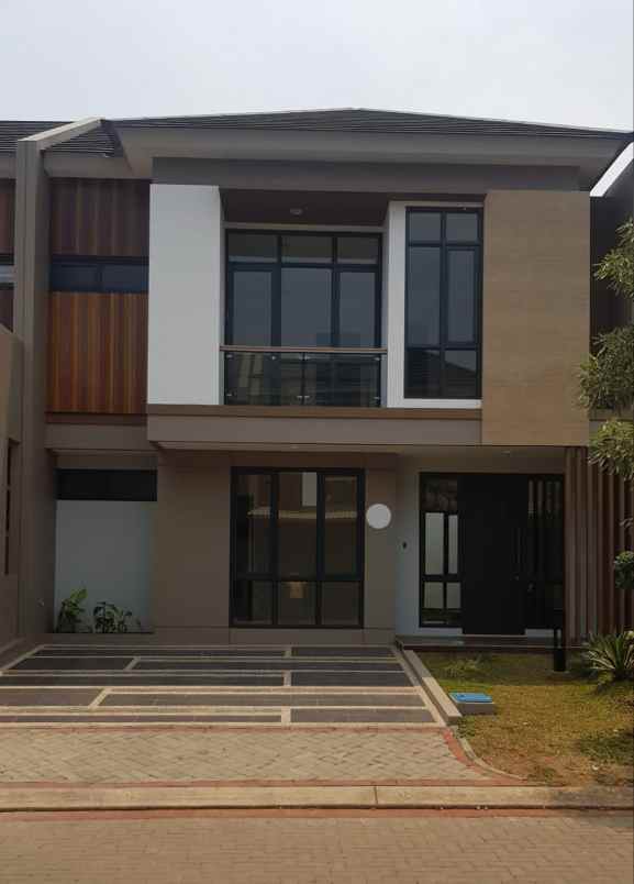 dijual rumah full furnish di kota wisata cibubur