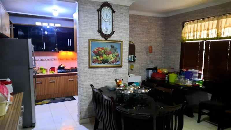 dijual rumah gadobangkong