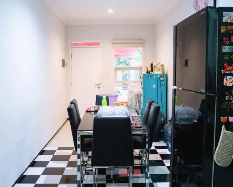 dijual rumah gakaxy