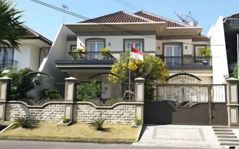 dijual rumah galaxy bumi permai