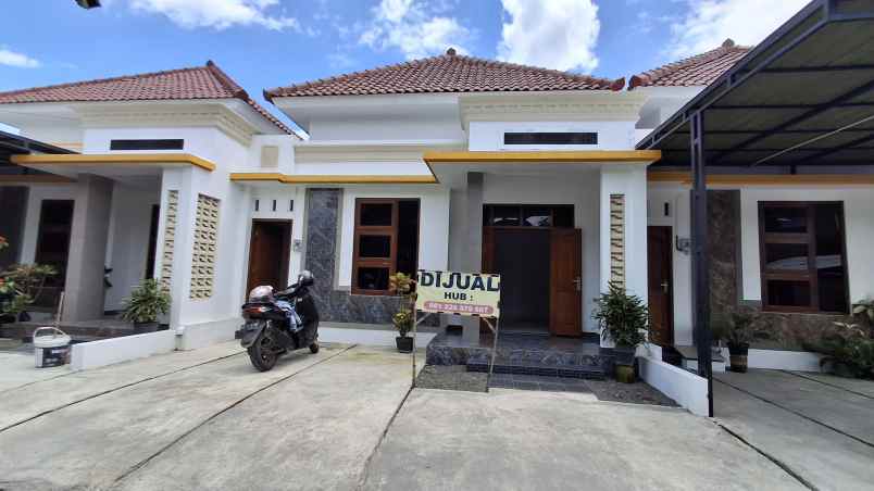 dijual rumah gayamprit klaten selatan